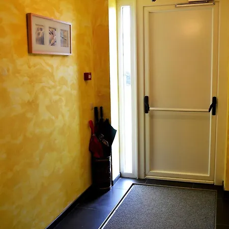 Belgium Your Low-cost In Luxury בית נופש