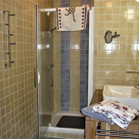 Belgium Your Low-cost In Luxury המואר
